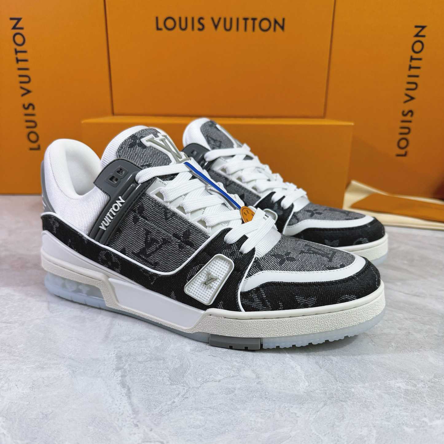 Louis Vuitton LV Trainer Sneaker  1ADHIK - DesignerGu