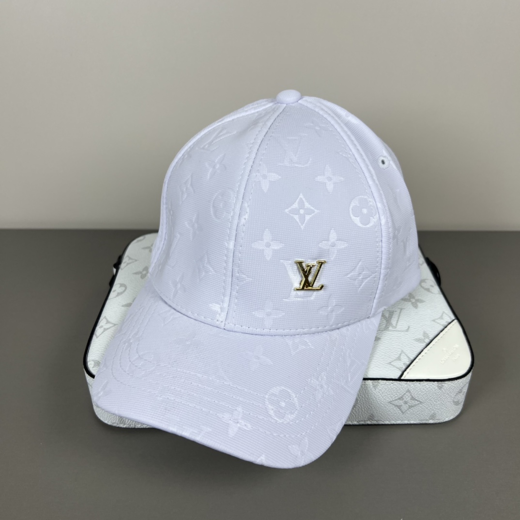 Louis Vuitton Monogram Cap - DesignerGu