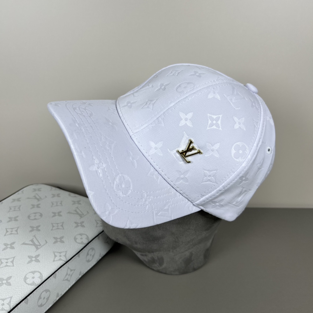 Louis Vuitton Monogram Cap - DesignerGu