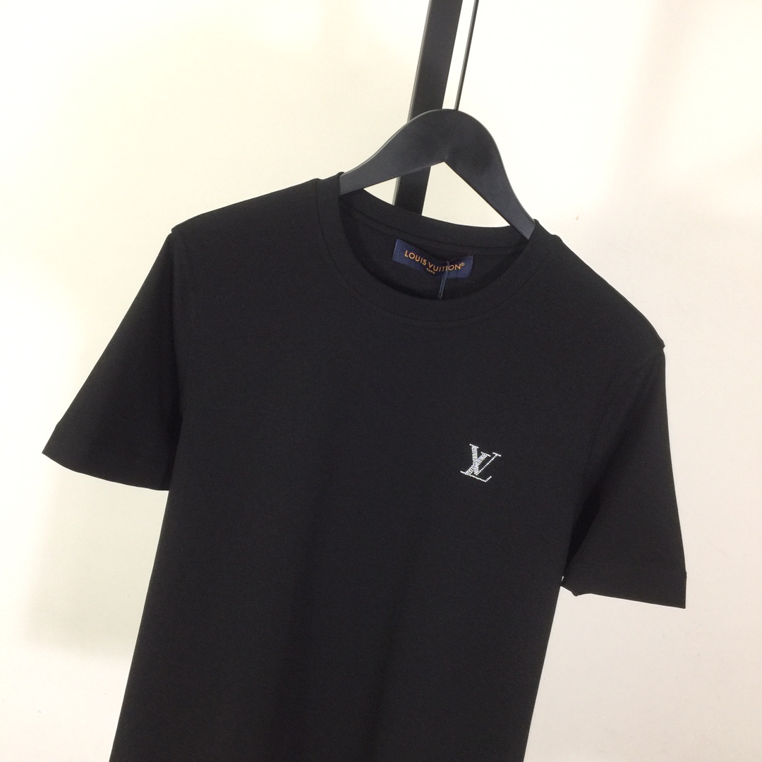 Louis Vuitton Cotton T-Shirt With Crystal - DesignerGu