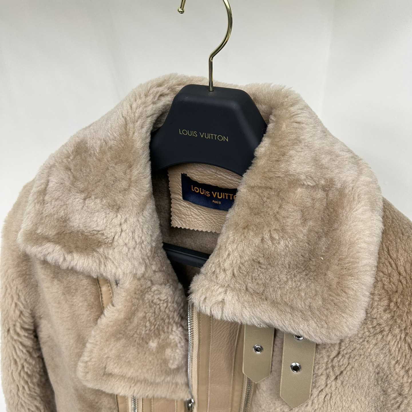 Louis Vuitton  Fur Jacket - DesignerGu