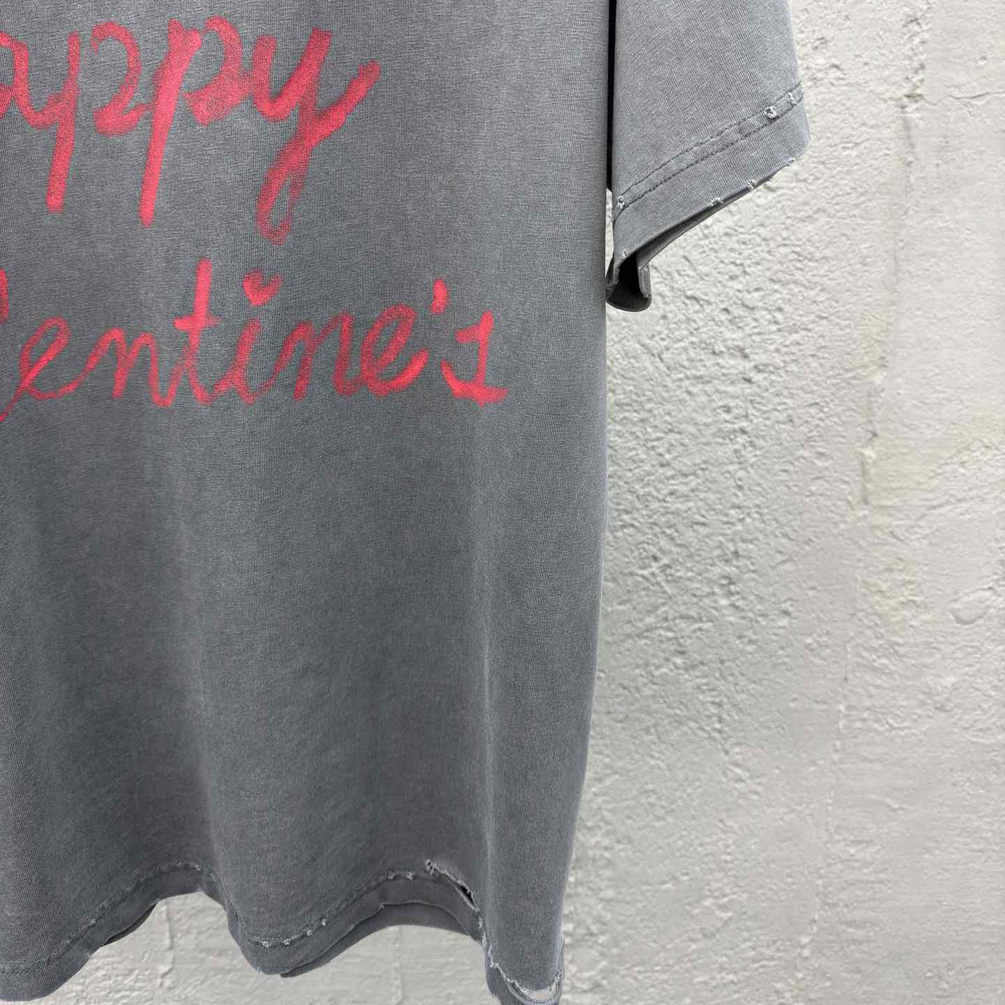 Balenciaga Lipstick Valentines T-Shirt Small Fit  - DesignerGu