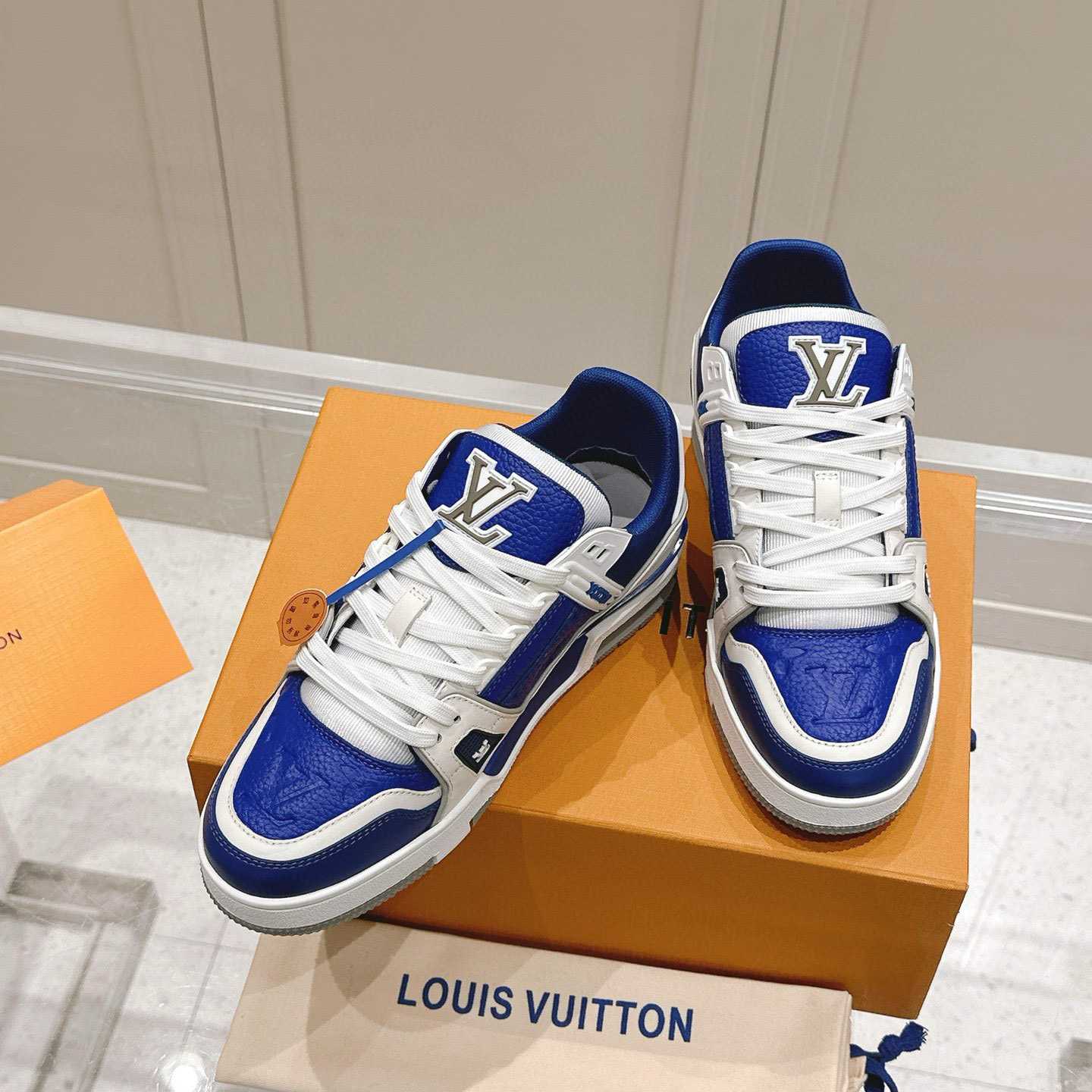 Louis Vuitton LV Trainer Sneaker  1ADHS0 - DesignerGu