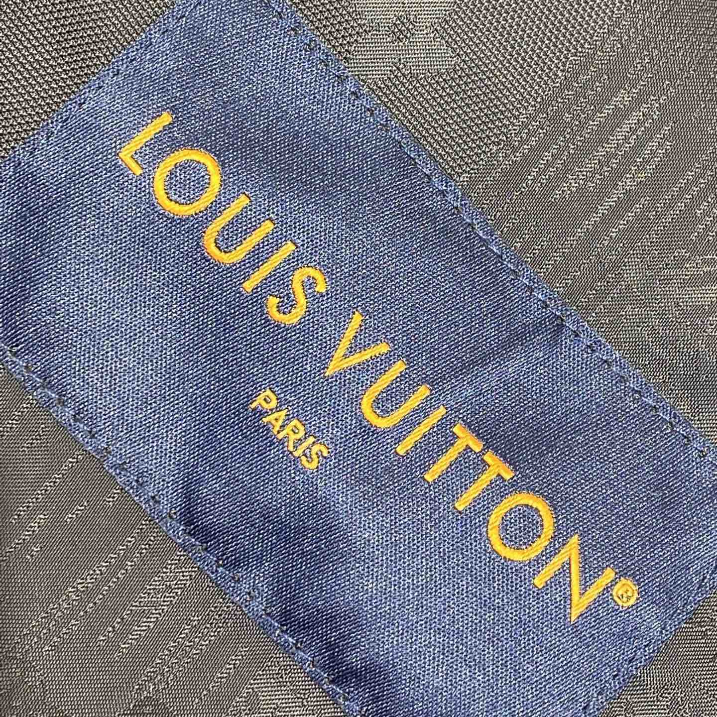 Louis Vuitton Nylon Windbreaker    1AGIPG - DesignerGu