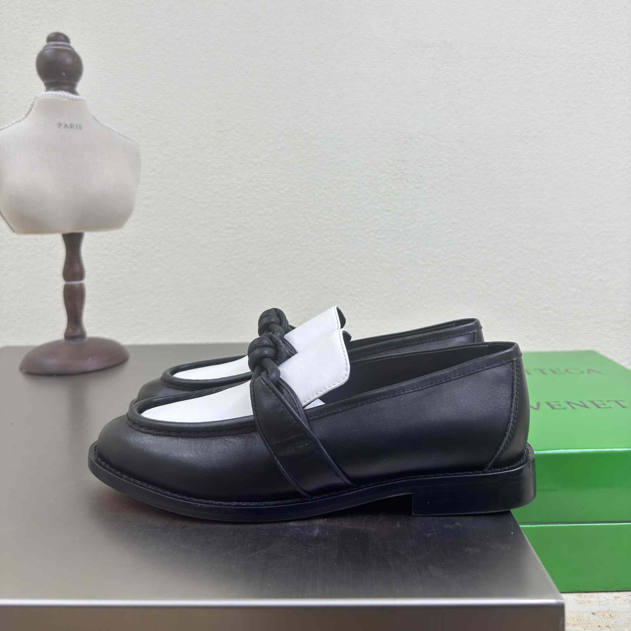 Bottega Veneta Astaire Loafer - DesignerGu