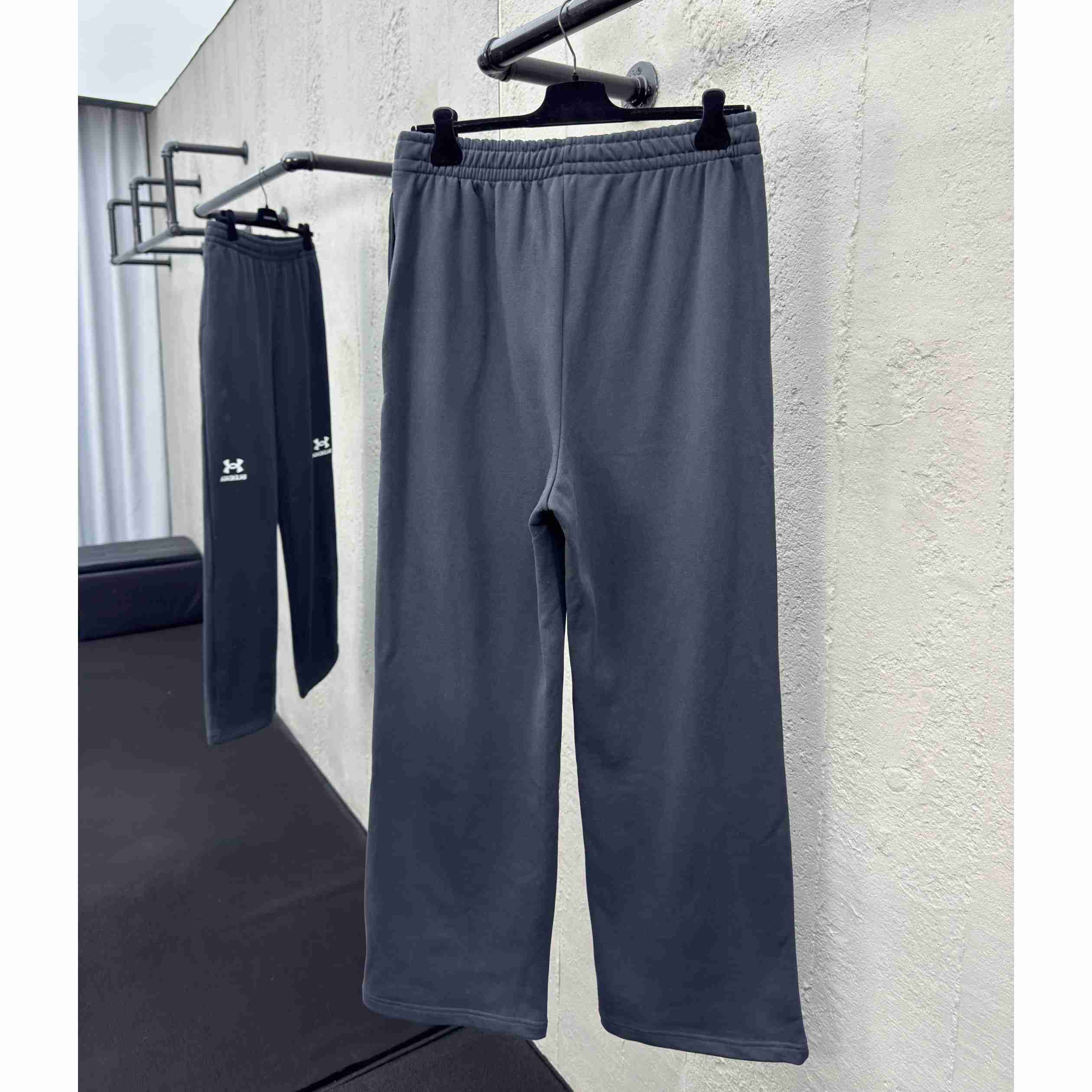 Balenciaga Under Armour® Baggy Sweatpants - DesignerGu