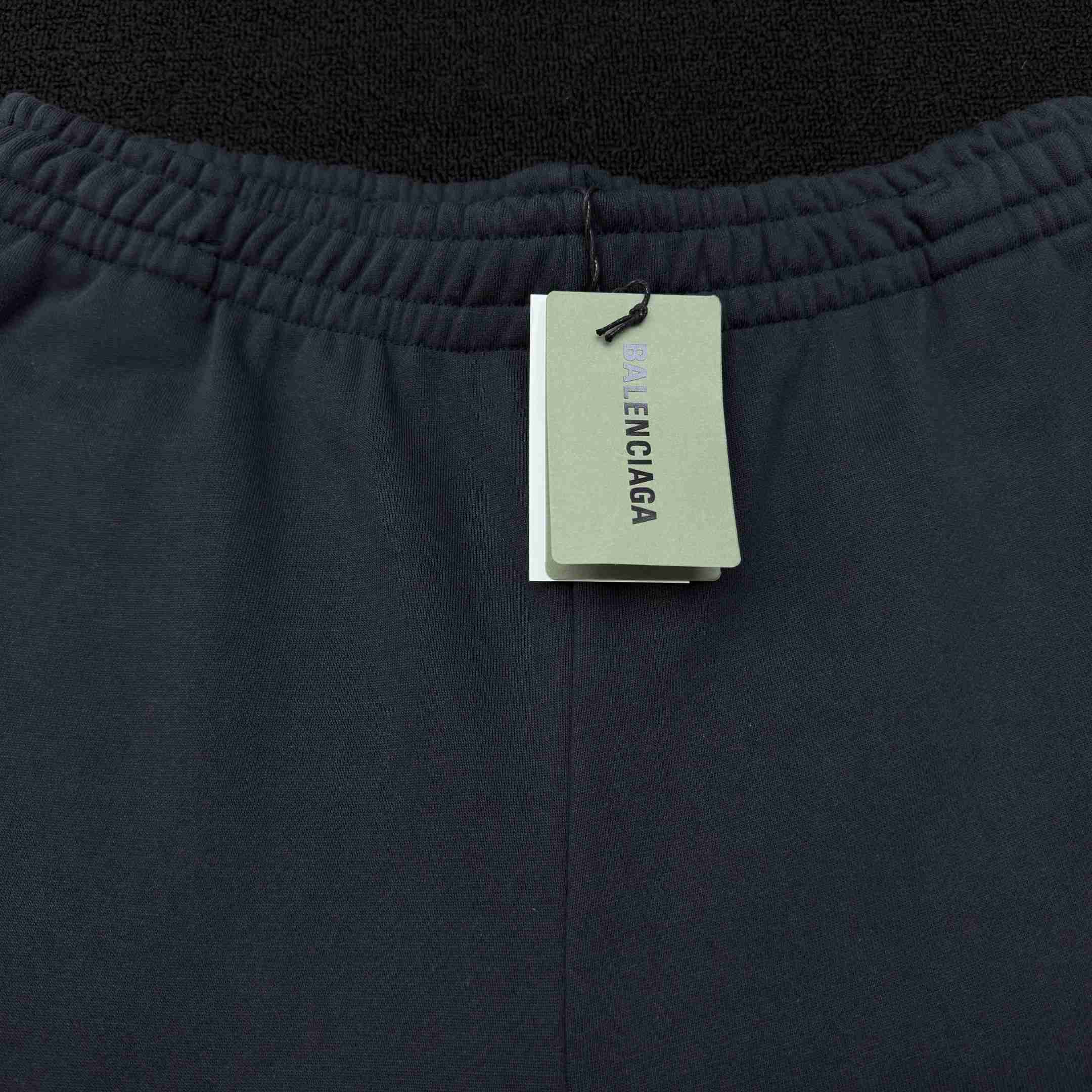 Balenciaga Under Armour® Baggy Sweatpants - DesignerGu