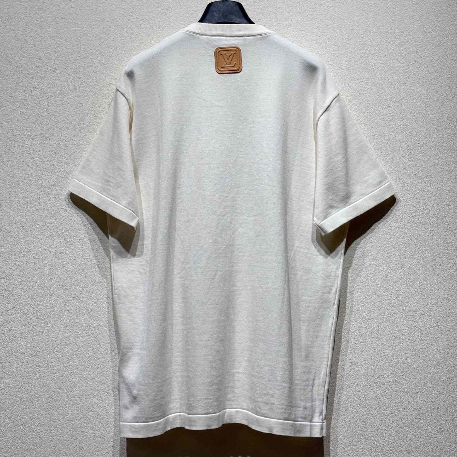 Louis Vuitton VVN Patch Short-Sleeved Cotton Crewneck   1AHCWG - DesignerGu