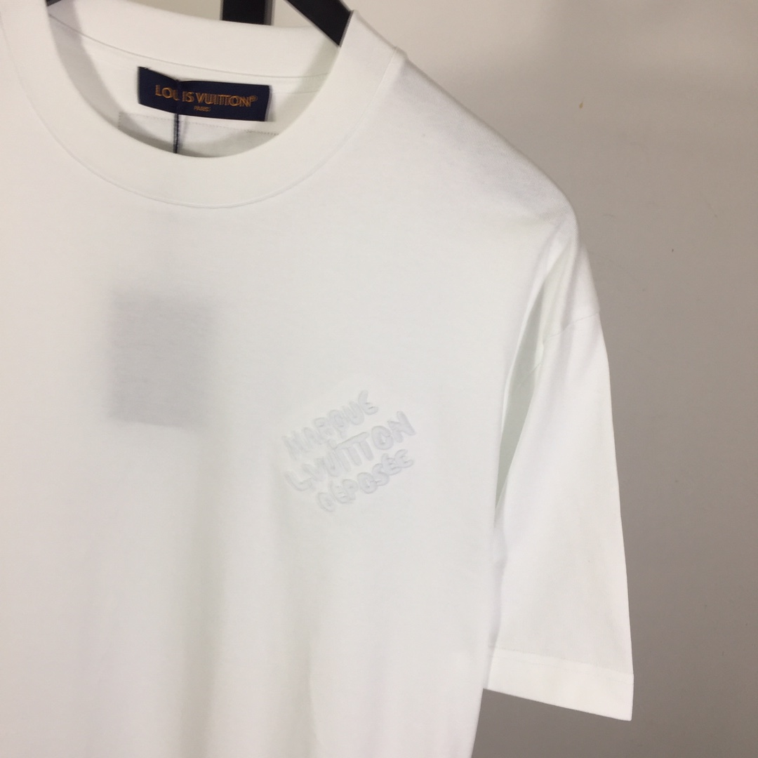 Louis Vuitton Signature Cotton T-Shirt    - DesignerGu