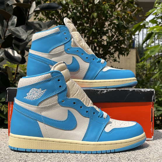 Air Jordan 1 Hi OG “UNC Reimagined” Sneaker   DZ5485-402 - DesignerGu