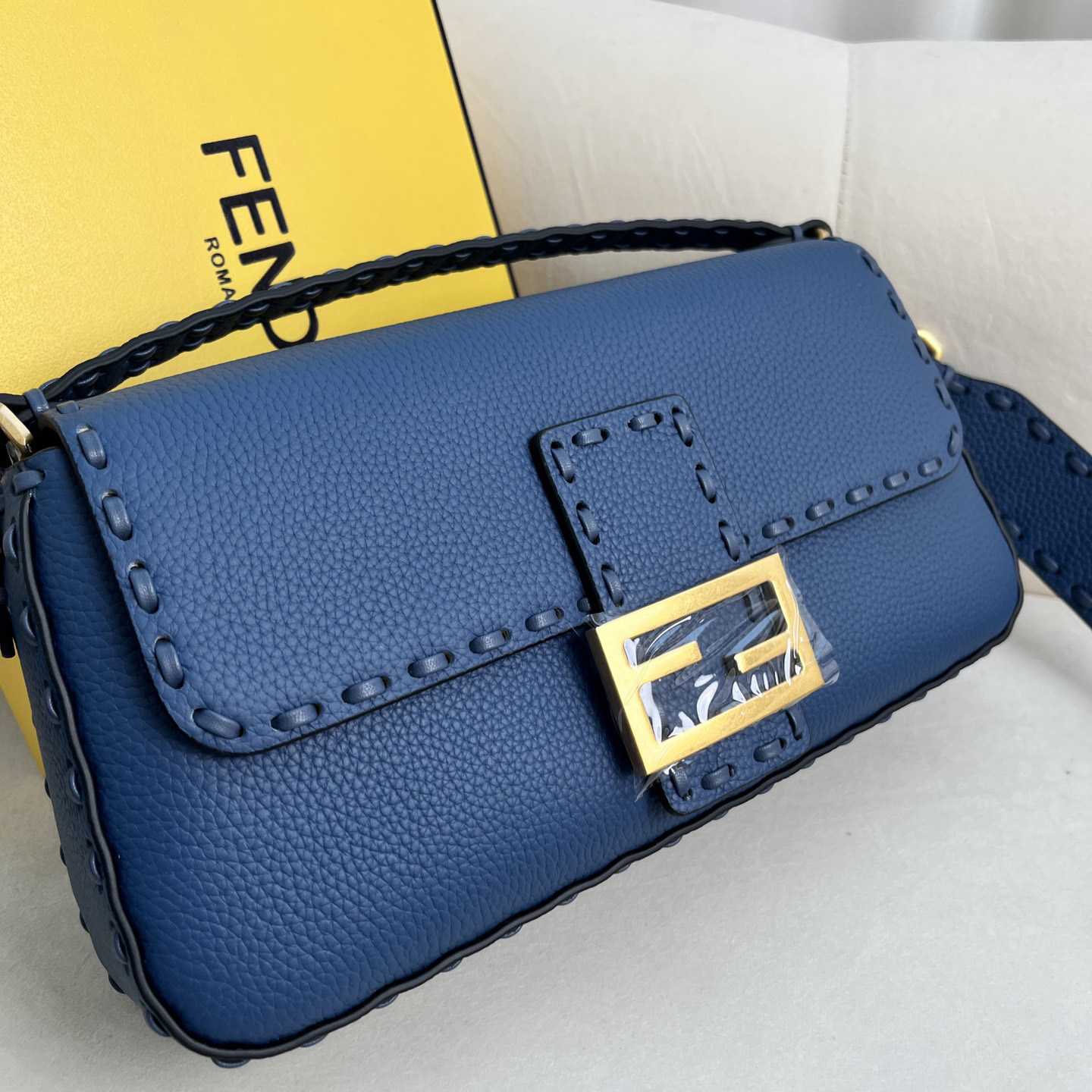 Fendi Baguette Selleria Blue - DesignerGu