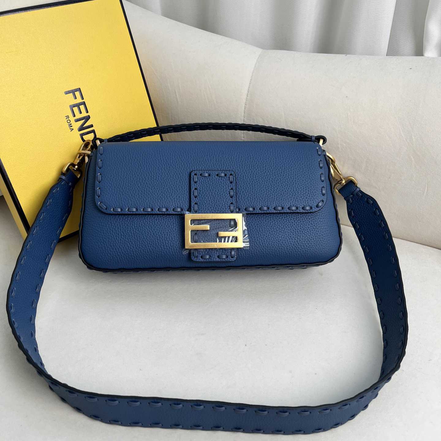 Fendi Baguette Selleria Blue - DesignerGu