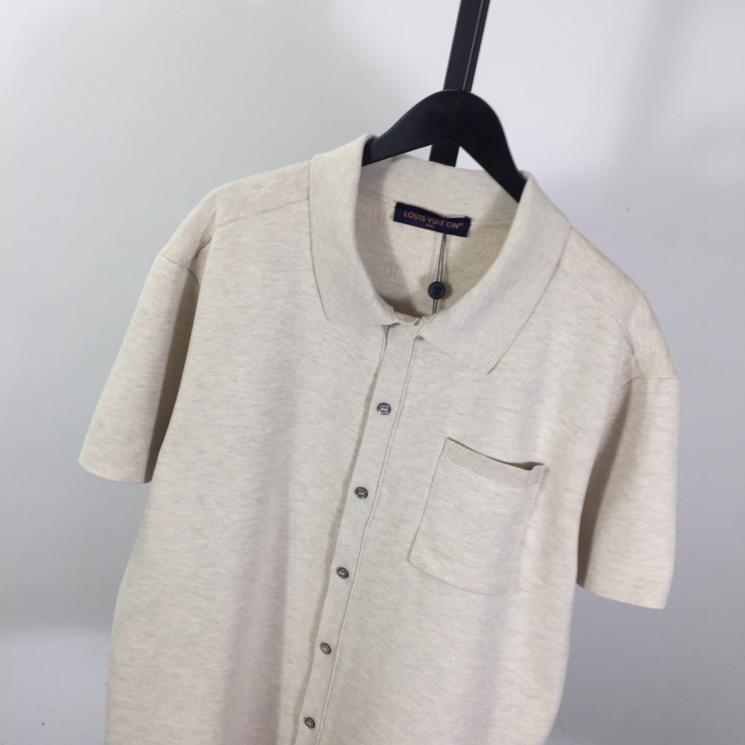 Louis Vuitton Monogram Embossed Short-Sleeved Knit Shirt - DesignerGu