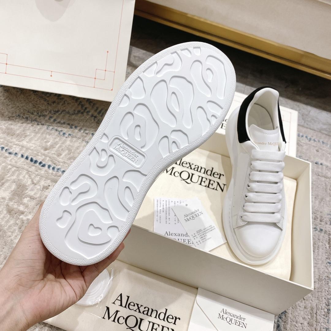 Alexander Mqueen Oversized Sneakers - DesignerGu