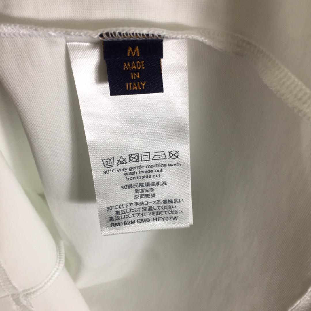 Louis Vuitton Embossed LV T-Shirt - DesignerGu