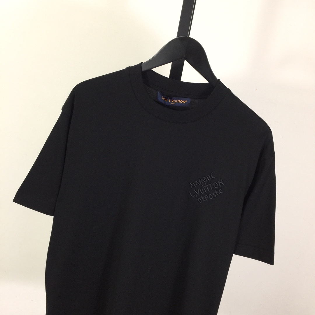 Louis Vuitton Signature Cotton T-Shirt    - DesignerGu