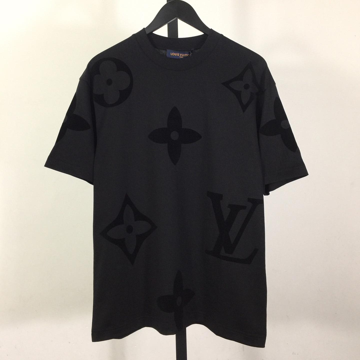 Louis Vuitton Monogram Cotton T-Shirt   1AFYF0 - DesignerGu