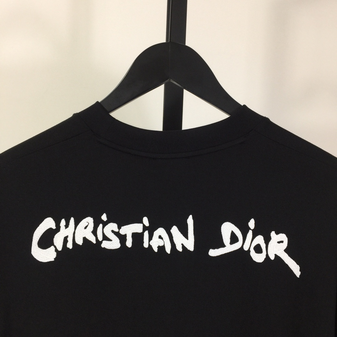 Dior Embossed Logo T-Shirt - DesignerGu